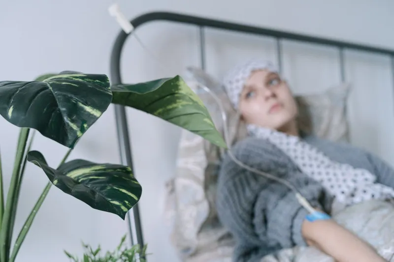 Trabajar con cáncer: tus derechos laborales durante el tratamiento y cómo hacerlos valer